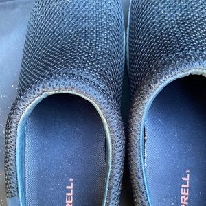 Merrill Encore  Breeze Slip On  9.5 M  Worn once